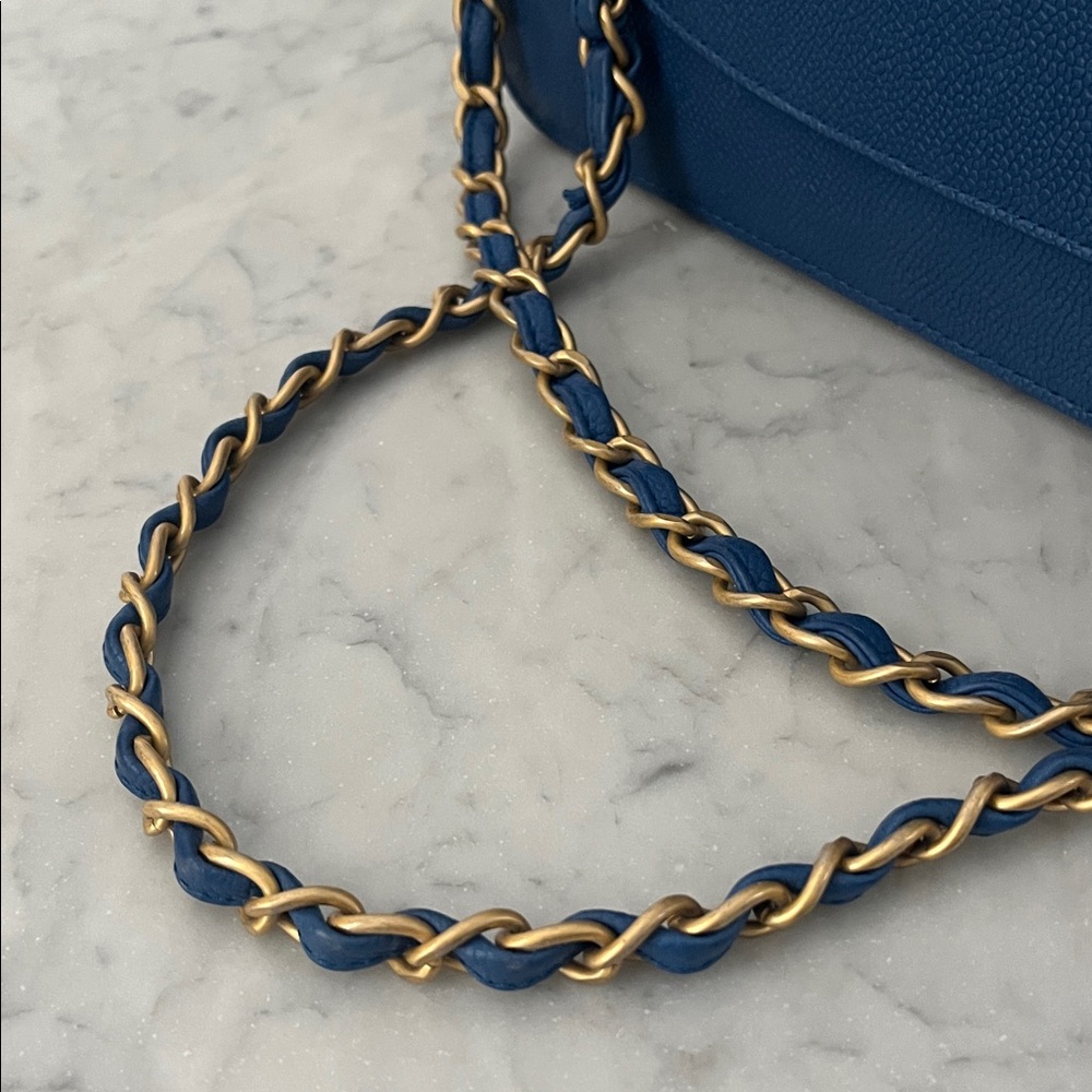 Chanel Jumbo Caviar Pure Classic Double Flap - Picture 7 of 14
